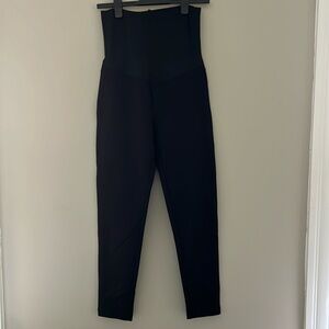Gap Maternity Black Ponte Leggings Small